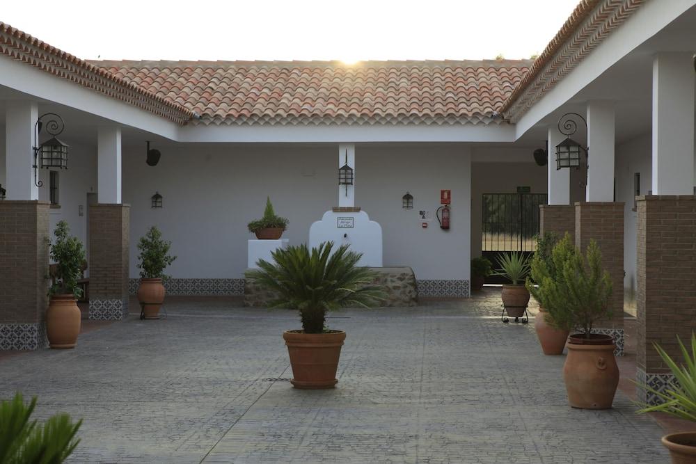 Hotel Rural Arroyo La Plata By Bossh Hotels Jerez de los Caballeros Kültér fotó