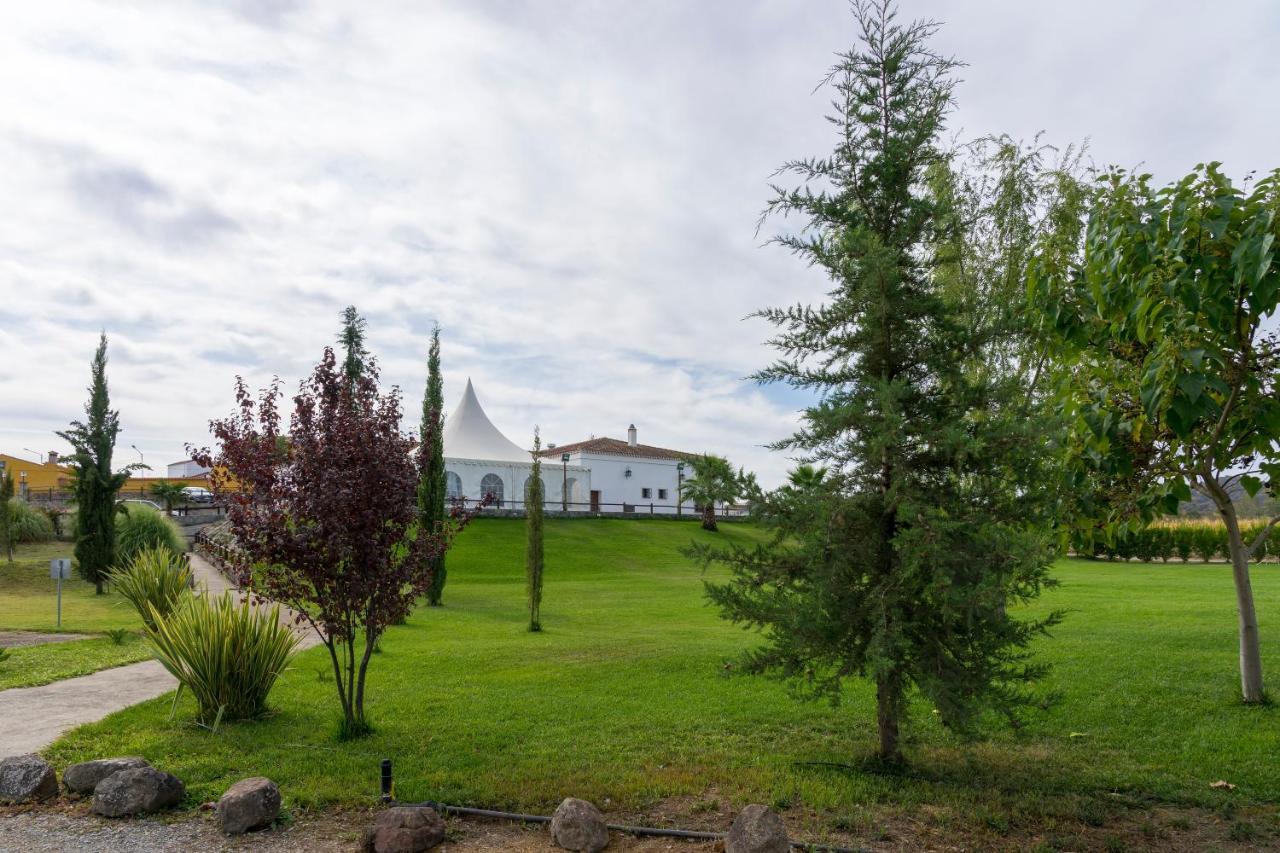 Hotel Rural Arroyo La Plata By Bossh Hotels Jerez de los Caballeros Kültér fotó
